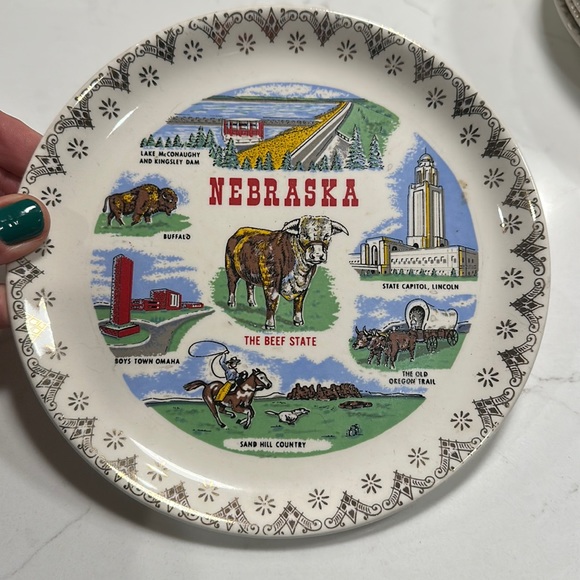 Vintage Nebraska Souvenir Plate - Picture 1 of 2